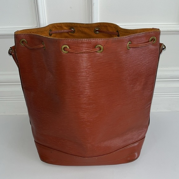 Louis Vuitton Epi Noe GM Kenyan Brown - Picture 3 of 16